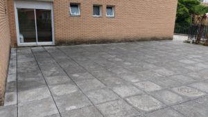 Terraço sem grama sintética