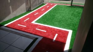 Playground com Grama sintética decorativa