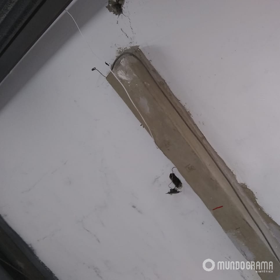 Passando massa corrida