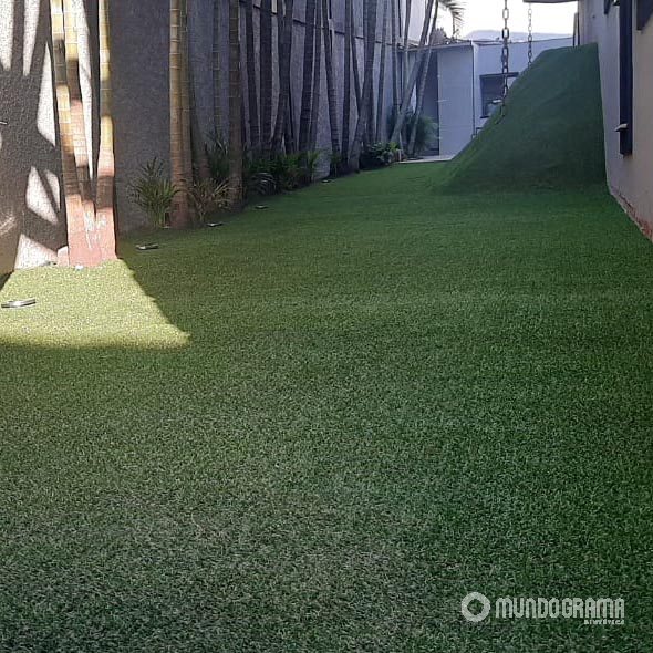 Grama sintética para jardim